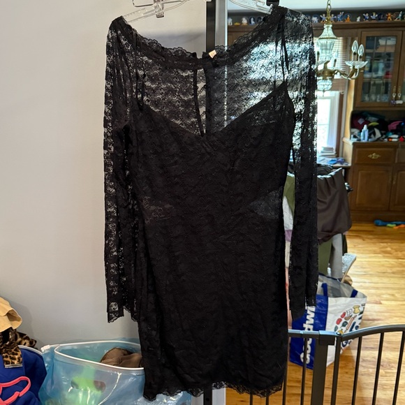Free People Lace Bell Sleeve Mini Dress Black, size Large - Picture 3 of 11